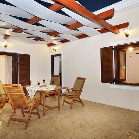 Anna 'S House - Garden Cottage In Kissamos Exterior photo