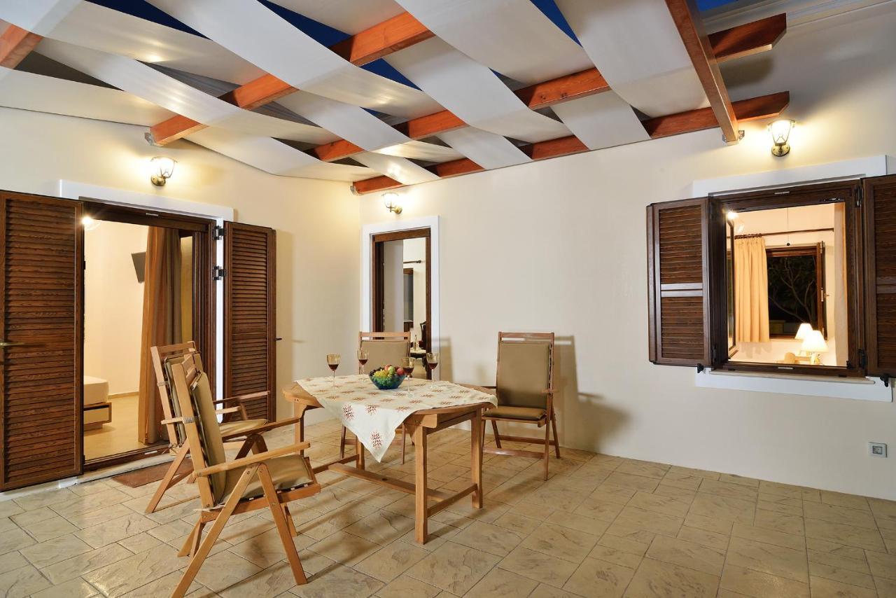 Anna 'S House - Garden Cottage In Kissamos Exterior photo